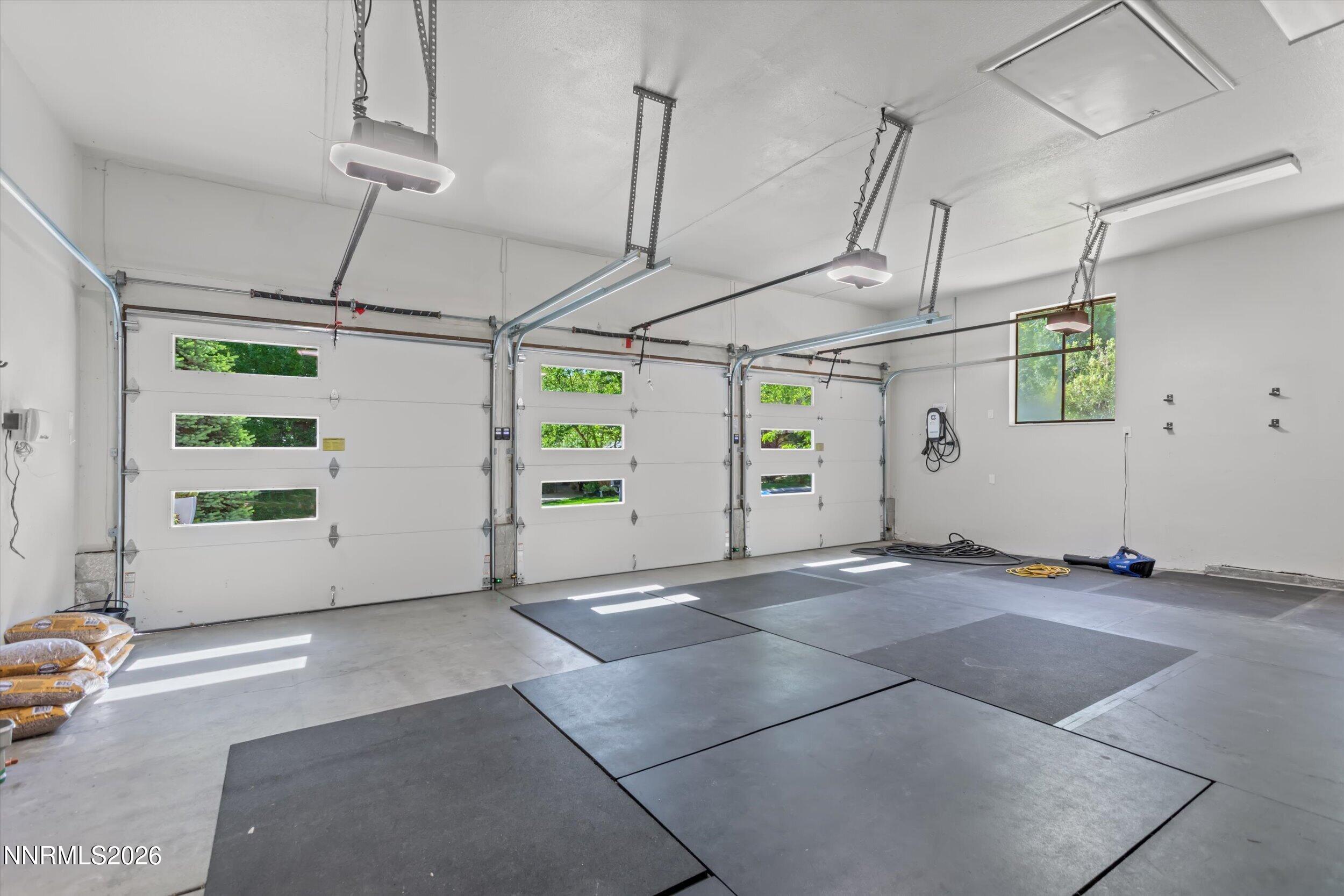 2725 West Lake Ridge Shores Reno, NV 89519 - Photo 46 of 49 a view of a room with gym equipment
