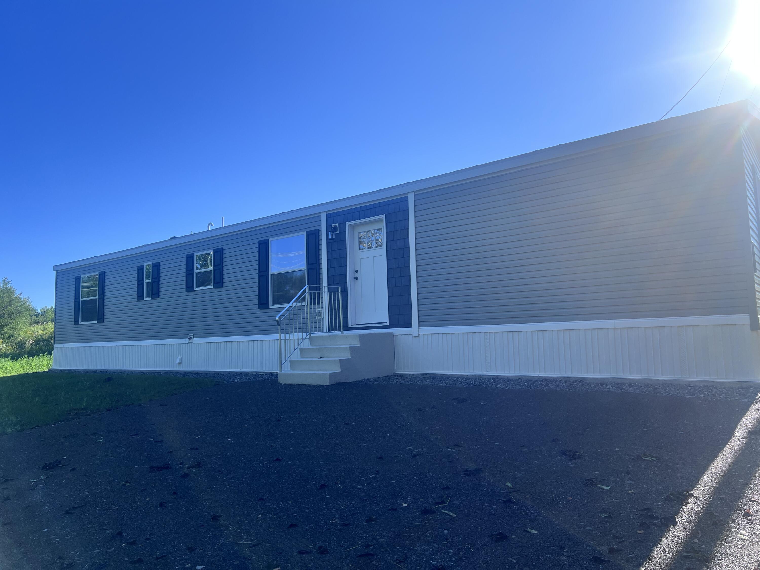 182 Cross Road Surry, ME 04684 - Photo 1 of 1 IMG_2144