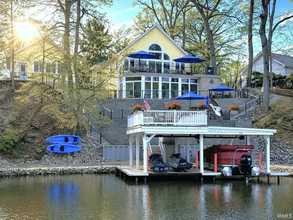 $799,900 | 3743 North W Shafer Drive, Monticello, IN 47960