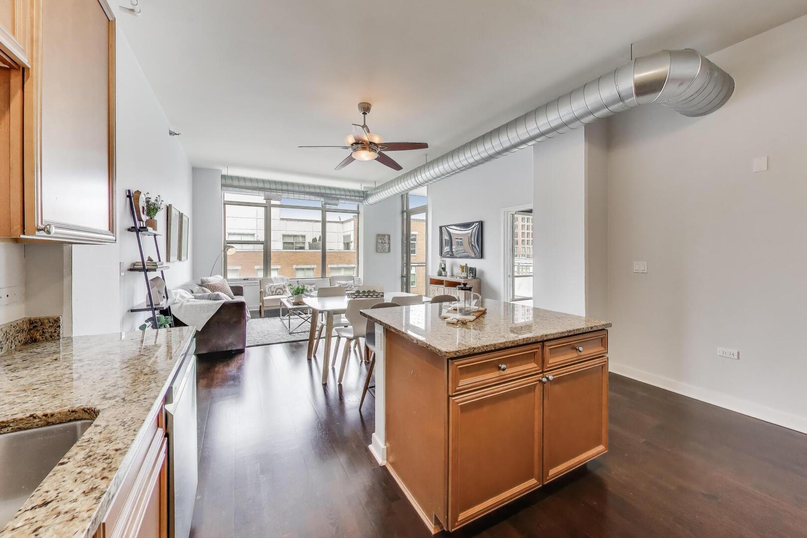 901 West Madison Street, Unit 609 Chicago, IL 60607 - Photo 11 of 28