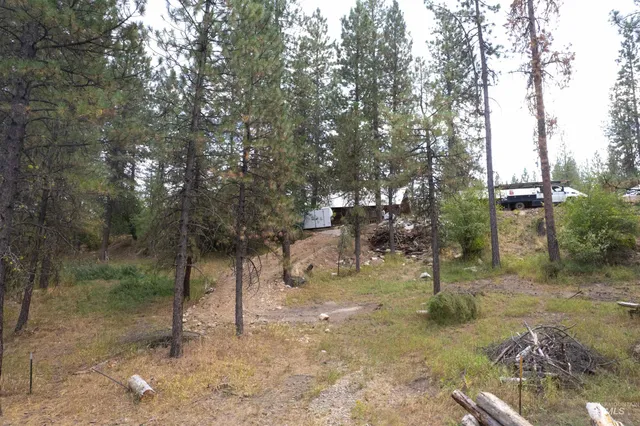 $649,999 | 22 Deer Trail, Garden Valley, ID 83622