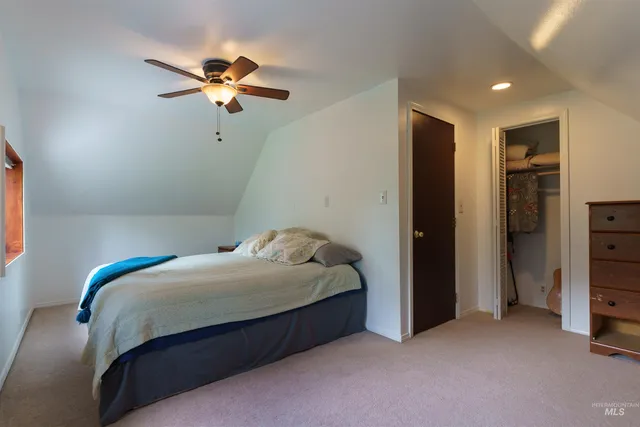 $649,999 | 22 Deer Trail, Garden Valley, ID 83622