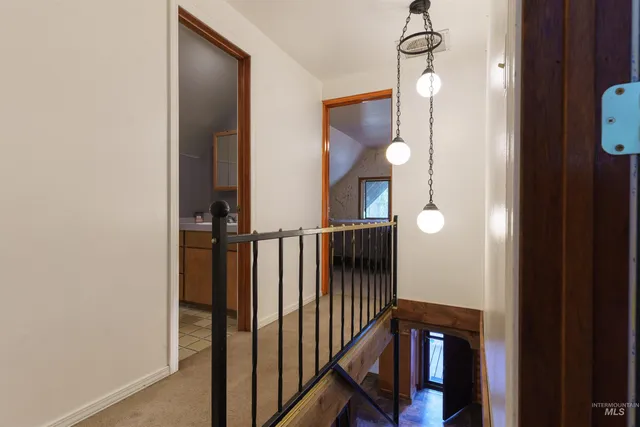 $649,999 | 22 Deer Trail, Garden Valley, ID 83622