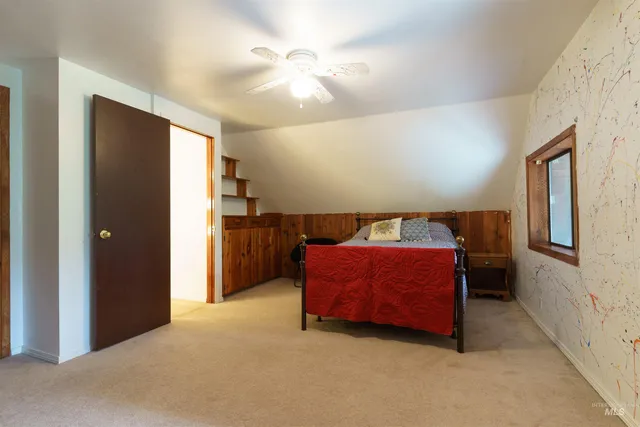 $649,999 | 22 Deer Trail, Garden Valley, ID 83622