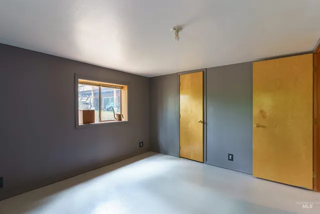 $649,999 | 22 Deer Trail, Garden Valley, ID 83622