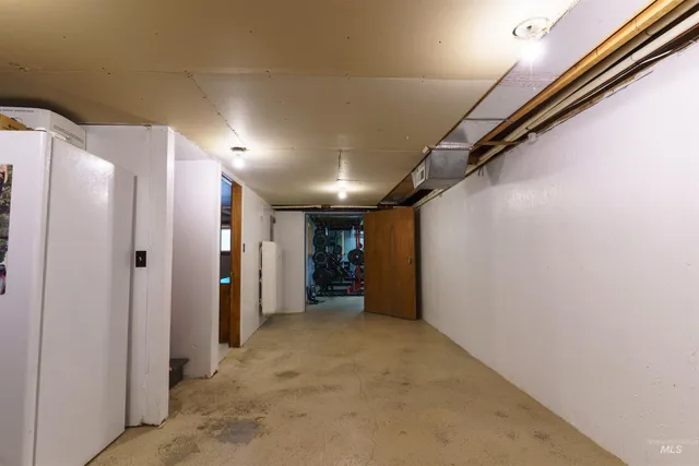 $649,999 | 22 Deer Trail, Garden Valley, ID 83622