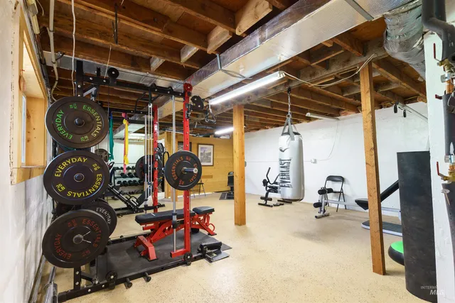 $649,999 | 22 Deer Trail, Garden Valley, ID 83622