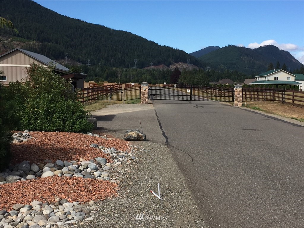 13 A Old Cedars Road Cle Elum, WA 98922 - Photo 2 of 5 Gallery Image 2