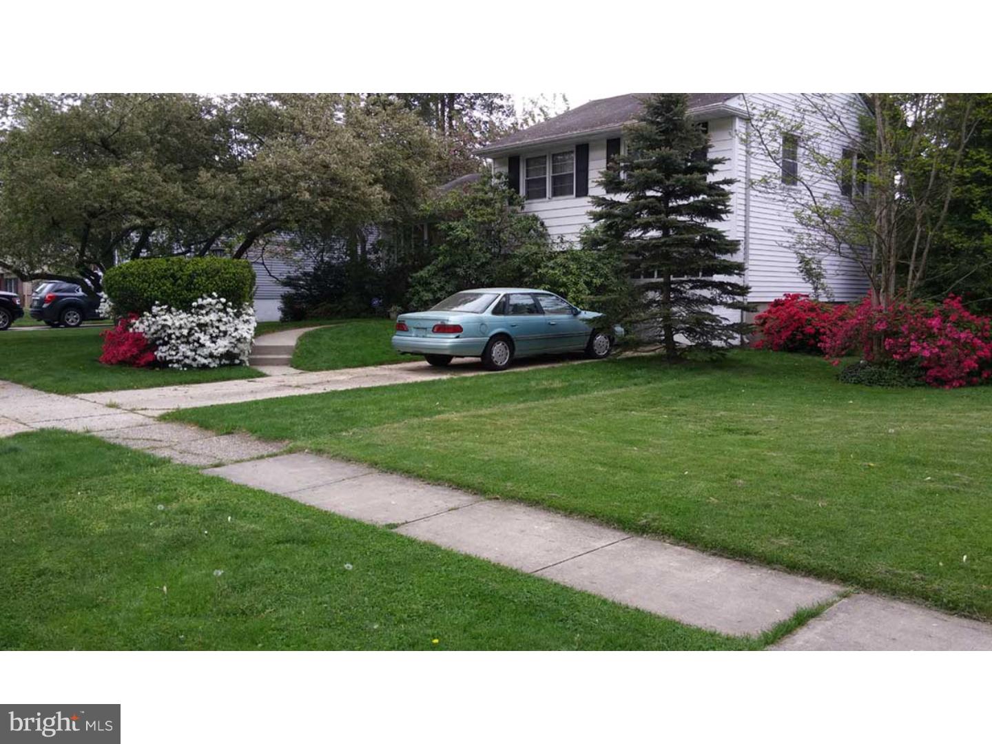 219 North Brookfield Road Cherry Hill, NJ 08034 - Photo 2 of 25
