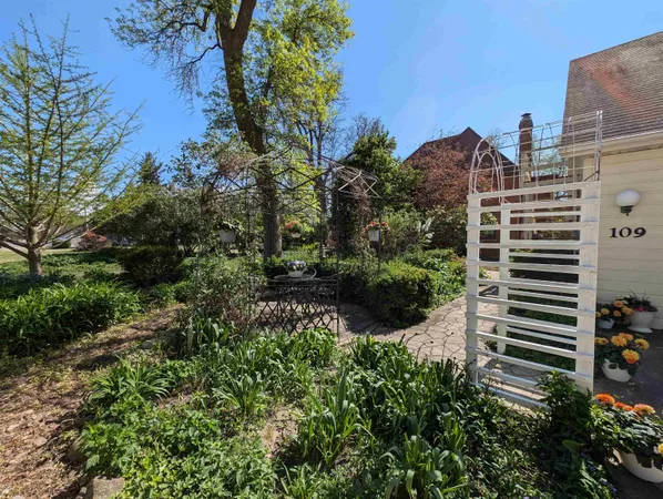 $929,000 | 109 Doty Street, Fremont, WI 54940