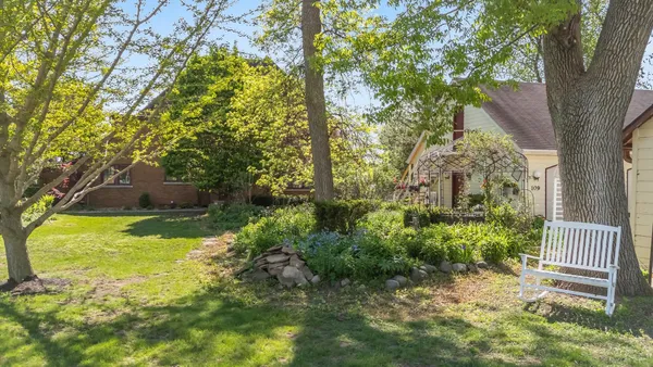 $929,000 | 109 Doty Street, Fremont, WI 54940