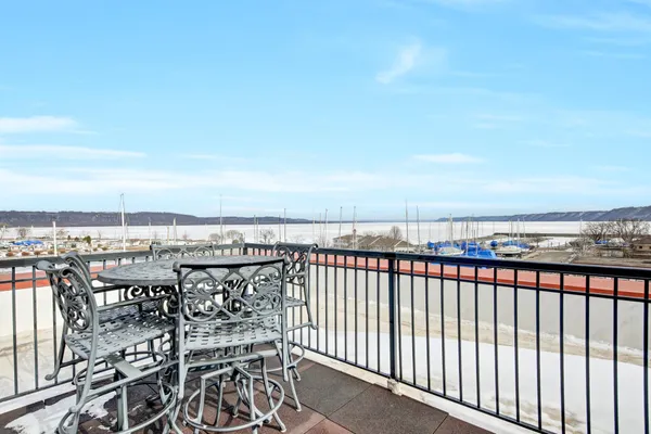 $429,900 | 101 South Washington Street, Unit 302, Lake City, MN 55041