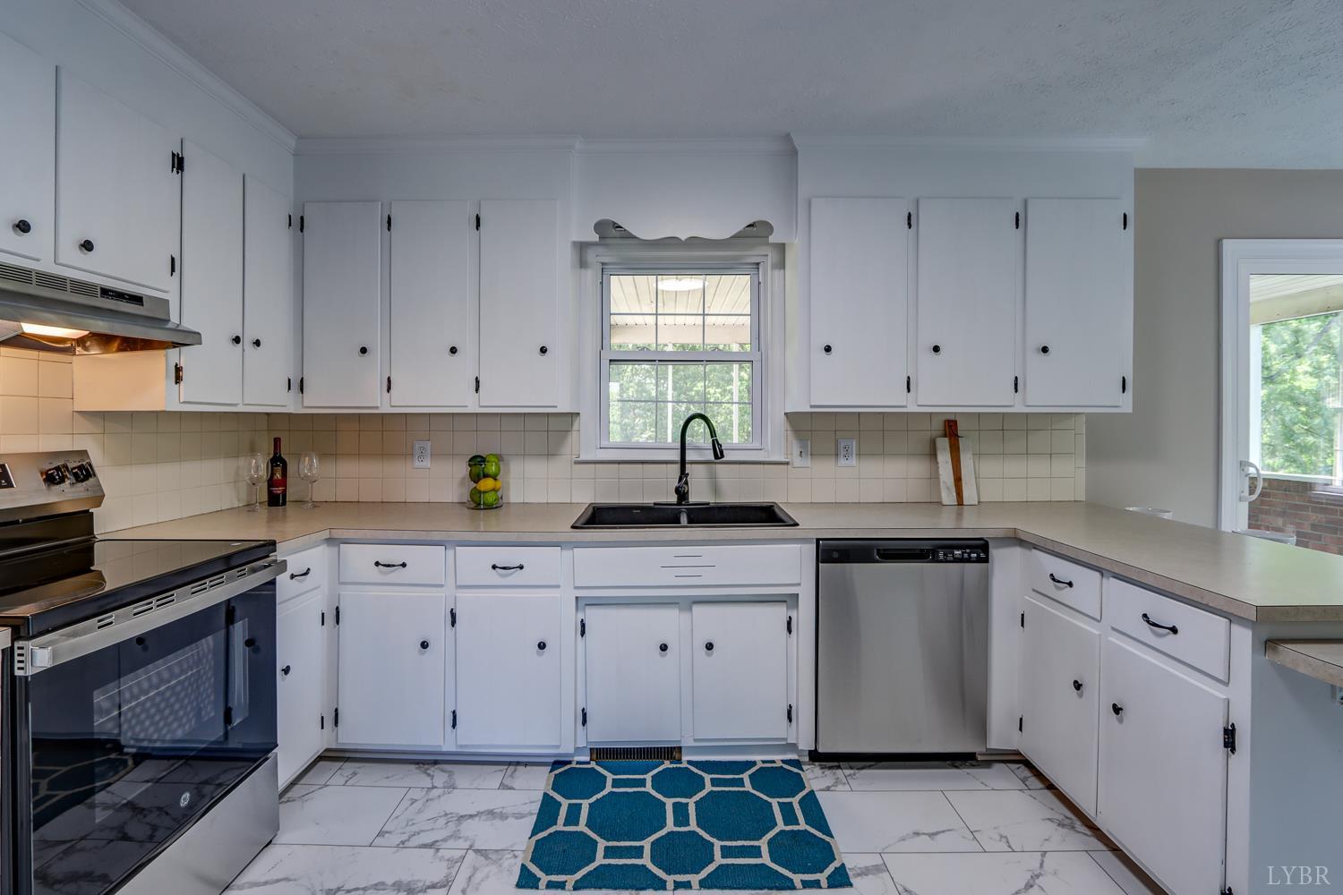 409 Sunnymeade Road Rustburg, VA 24588 - Photo 7 of 49