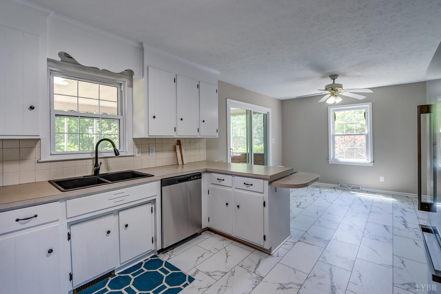 409 Sunnymeade Road Rustburg, VA 24588 - Photo 8 of 49