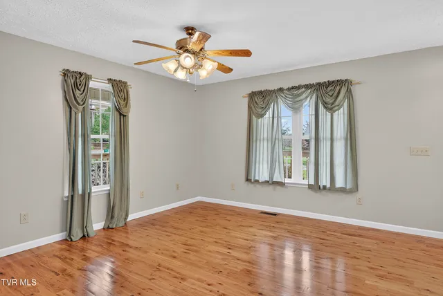 $439,000 | 26127 Cornelius Drive, Abingdon, VA 24211