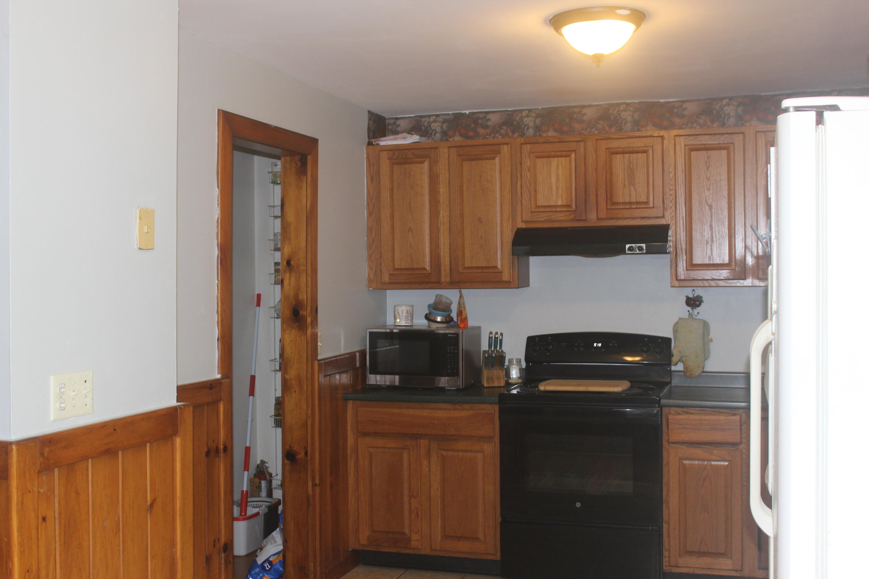 228 Wilcox Road Lubec, ME 04652 - Photo 14 of 38 IMG_4215