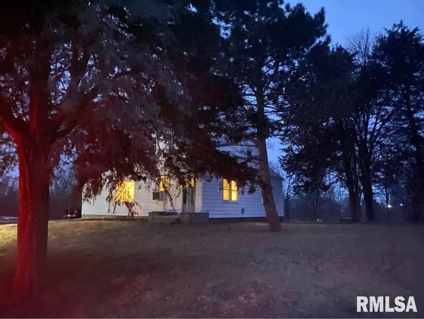 $2,000 | 13321 North Princeville Jubilee Road, Princeville, IL 61559