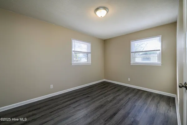 $170,000 | 517 Ruth Avenue, New Bern, NC 28560