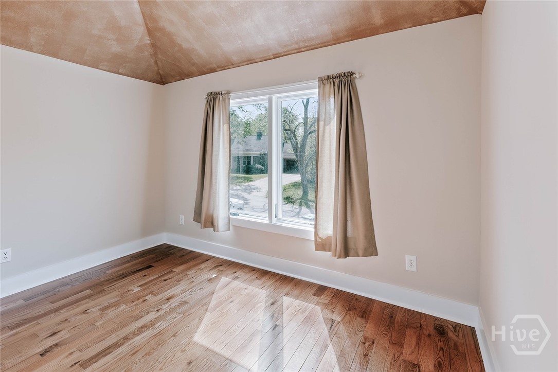 229 East Spring Street Crawford, GA 30630 - Photo 18 of 39