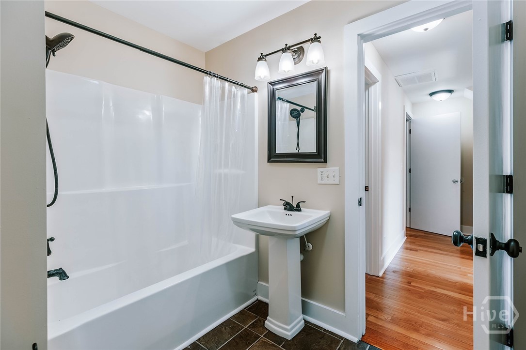 229 East Spring Street Crawford, GA 30630 - Photo 21 of 39