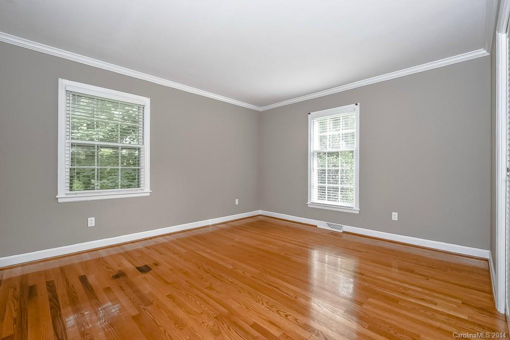 3324 Mountainbrook Road Charlotte, NC 28210 - Photo 16 of 23 Gallery Image 16