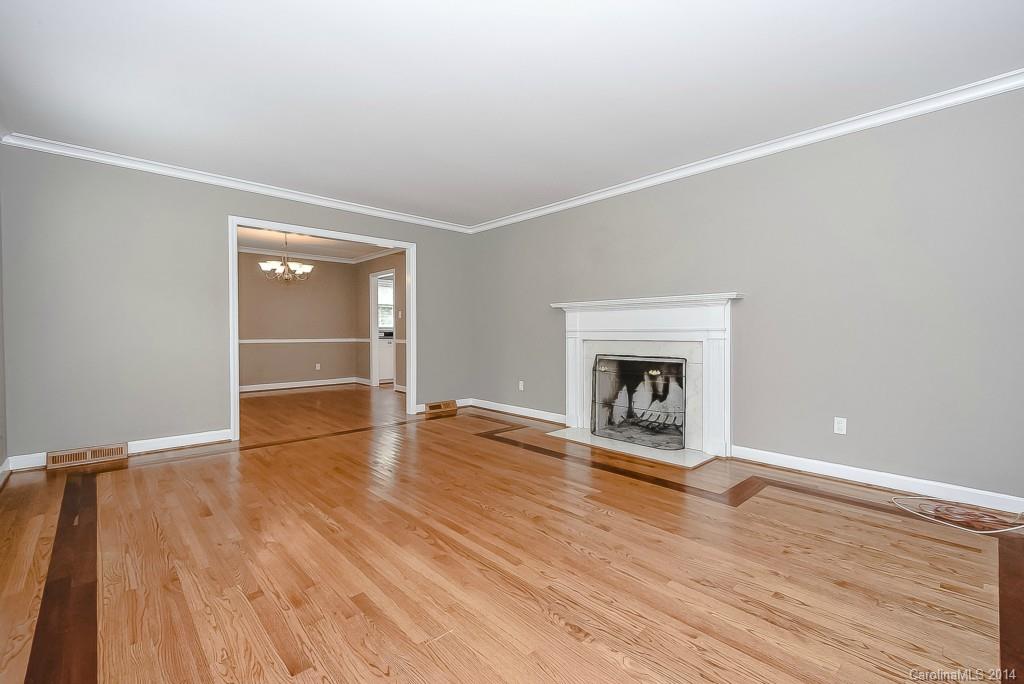 3324 Mountainbrook Road Charlotte, NC 28210 - Photo 3 of 23 Gallery Image 3