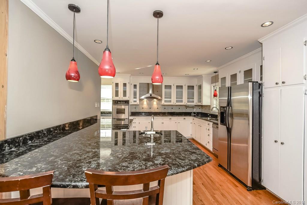 3324 Mountainbrook Road Charlotte, NC 28210 - Photo 8 of 23 Gallery Image 8
