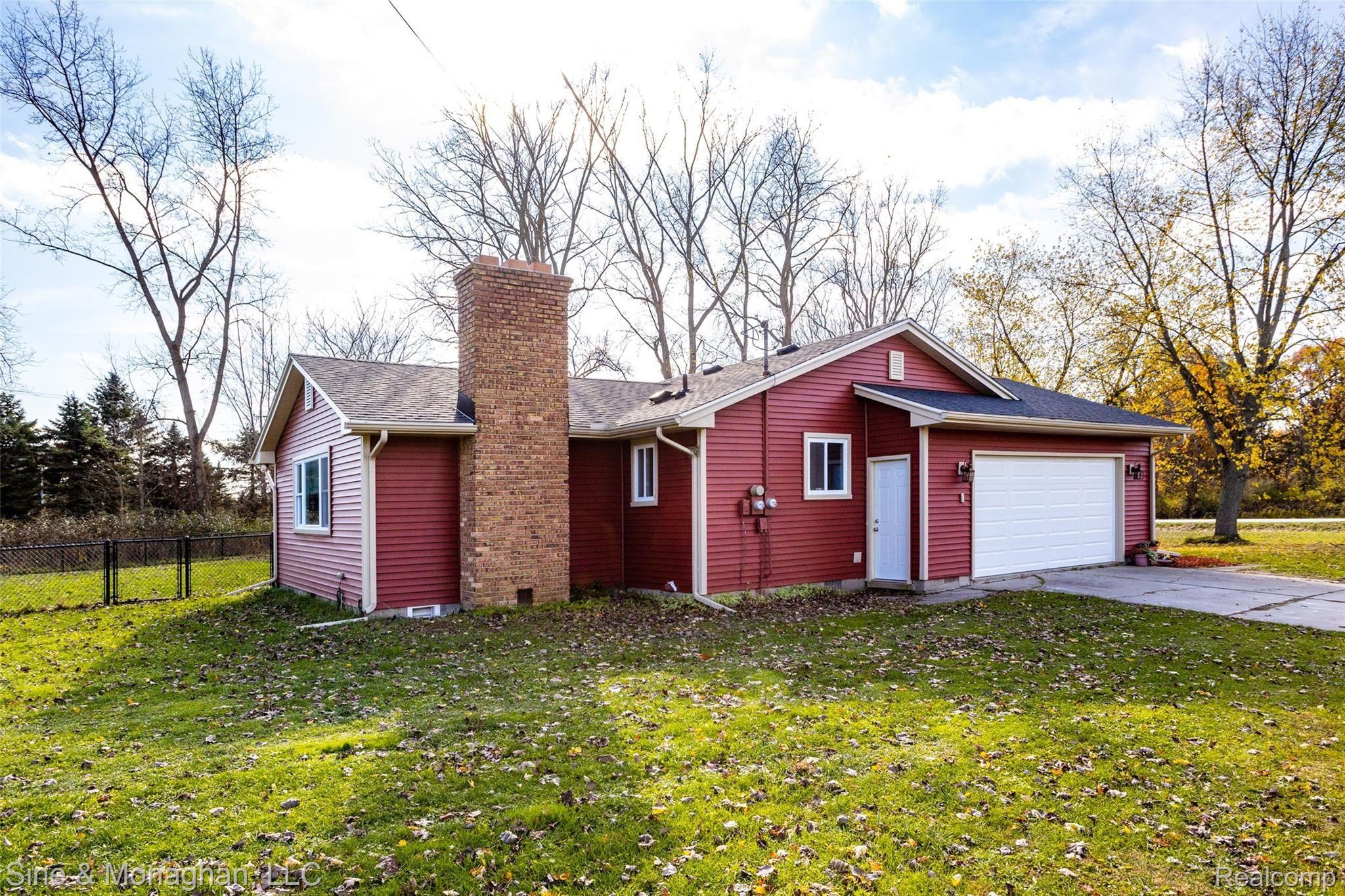 1745 South Allen Road St. Clair, MI 48079 - Photo 35 of 42 1745 S Allen L036.jpg