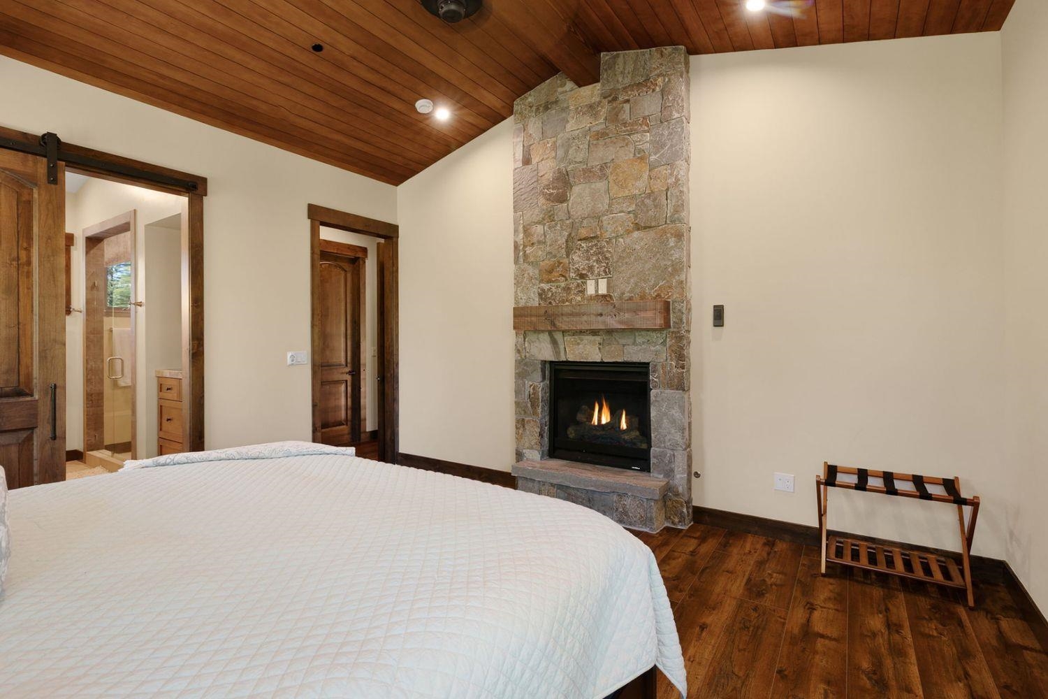 9295 Brae Road Truckee, CA 96161 - Photo 19 of 28 Gallery Image 19