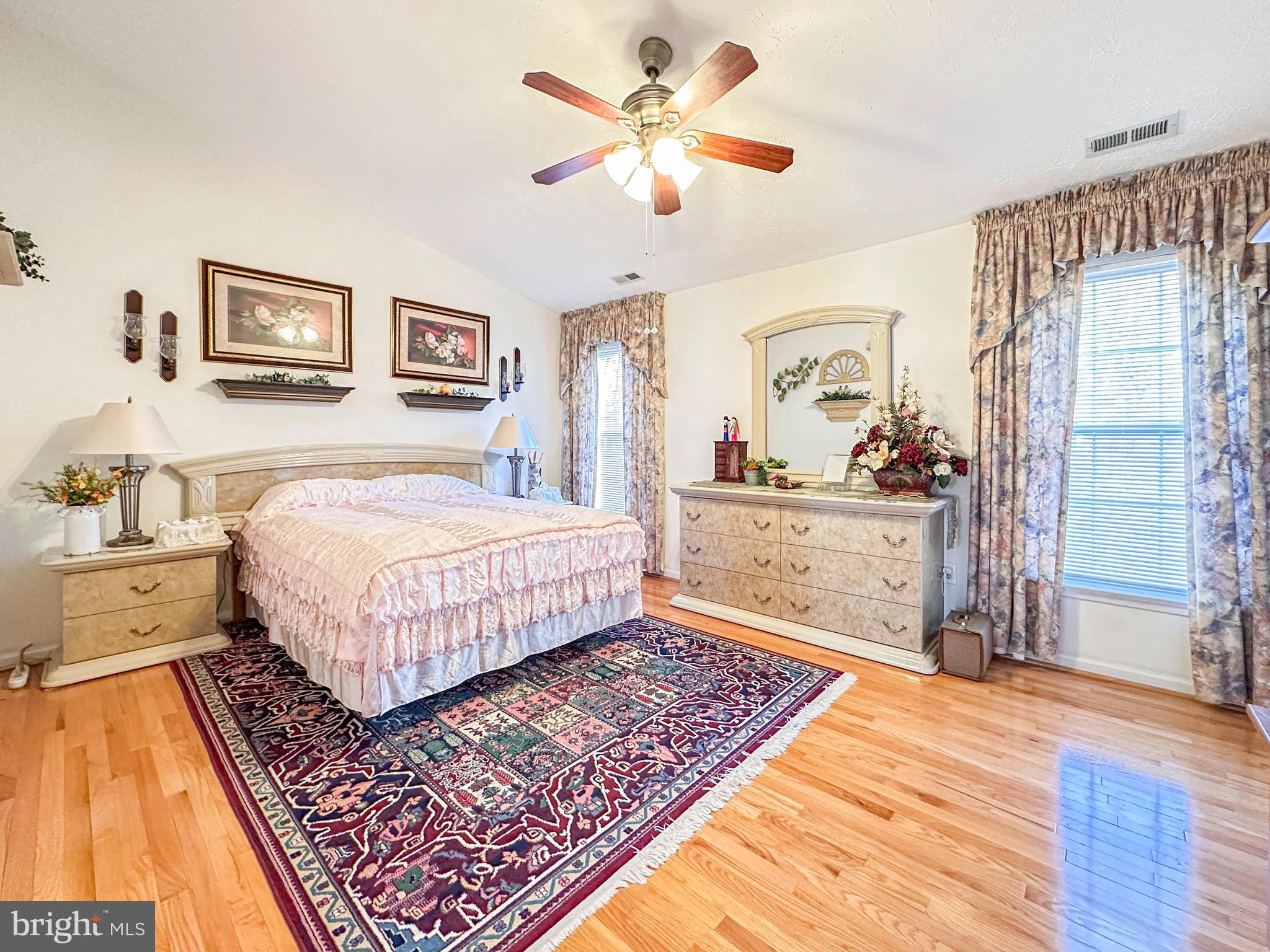 3206 Shadow Park Drive Laurel, MD 20724 - Photo 11 of 28 a bedroom with a bed rug and dresser