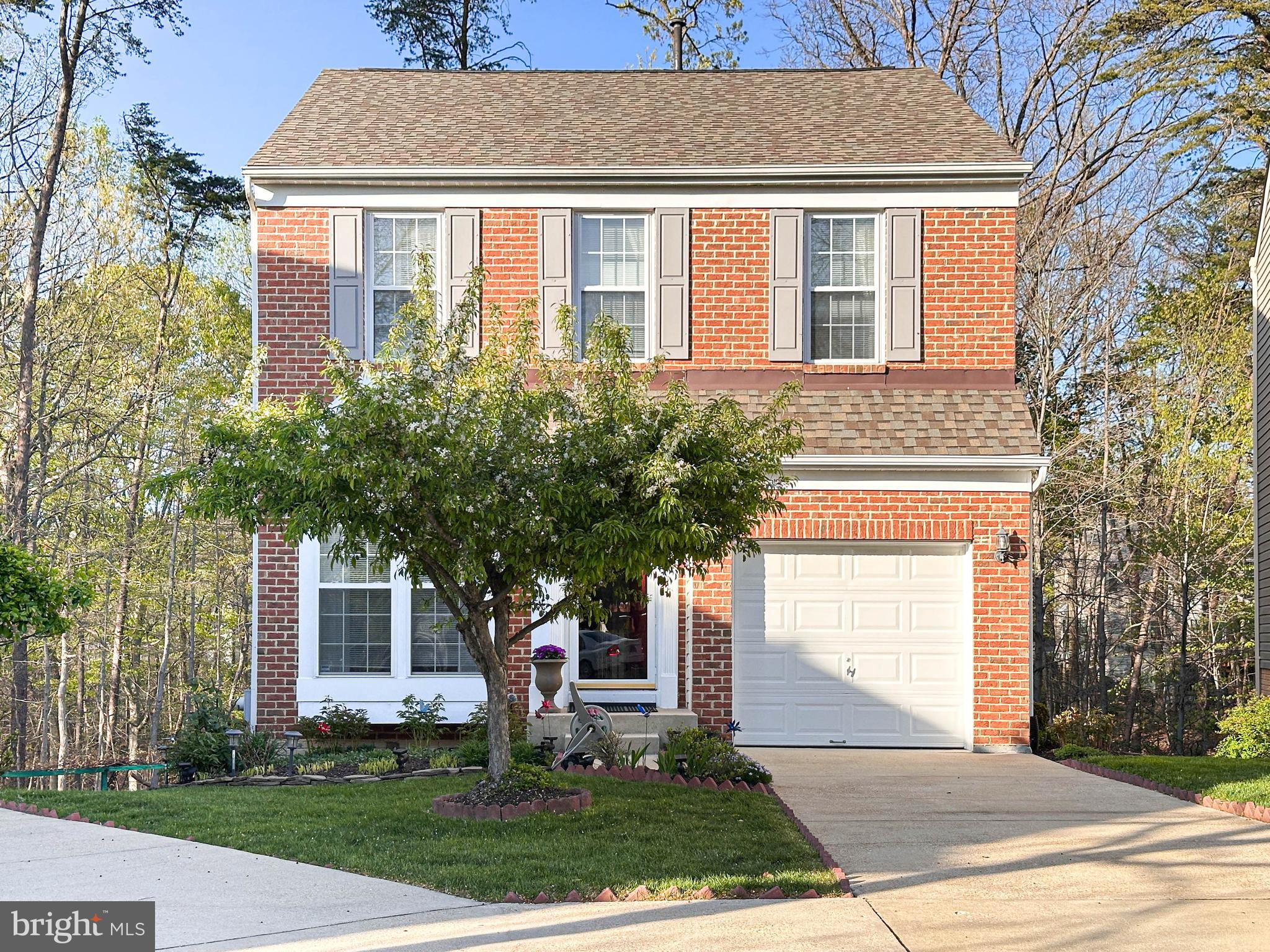 3206 Shadow Park Drive Laurel, MD 20724 - Photo 2 of 28 front view of a house with a yard
