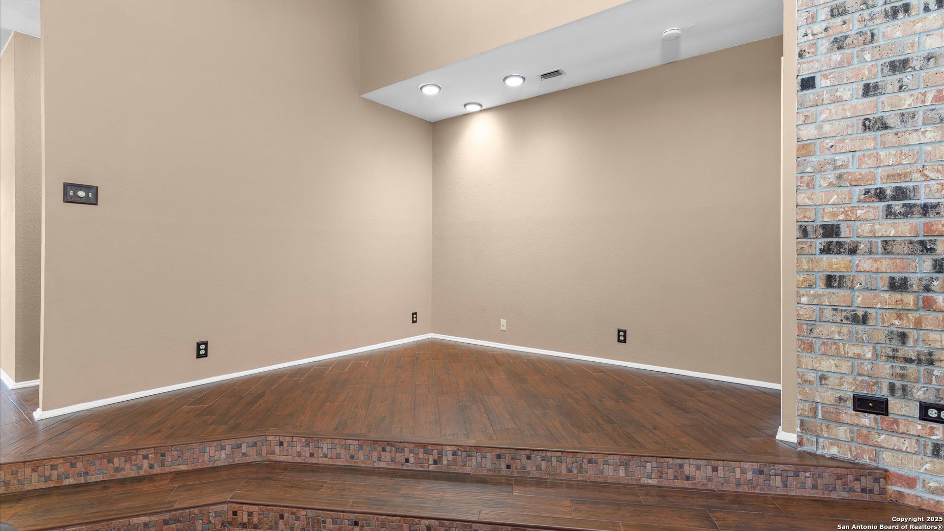 9521 Sumac Circle Garden Ridge, TX 78266 - Photo 19 of 51