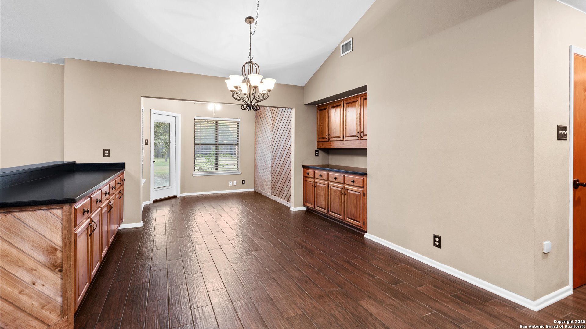 9521 Sumac Circle Garden Ridge, TX 78266 - Photo 20 of 51
