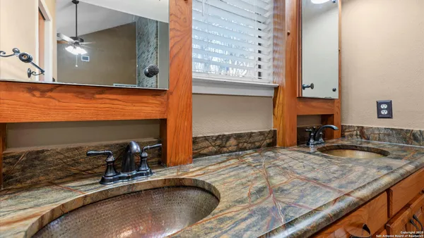 $558,900 | 9521 Sumac Circle, Garden Ridge, TX 78266