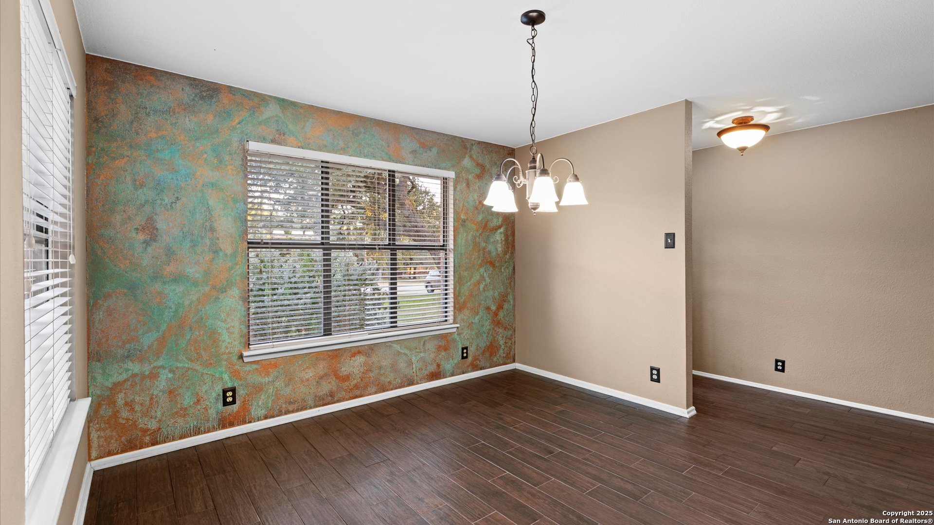 9521 Sumac Circle Garden Ridge, TX 78266 - Photo 4 of 51