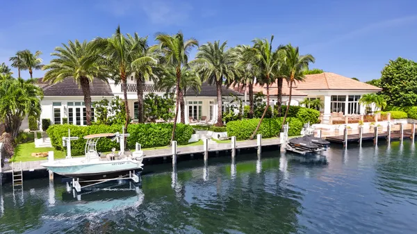 $6,450,000 | 5120 Northeast 31st Avenue, Lighthouse Point, FL 33064