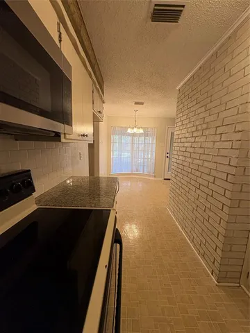 $2,000 | 3722 Tulane Circle, Garland, TX 75043