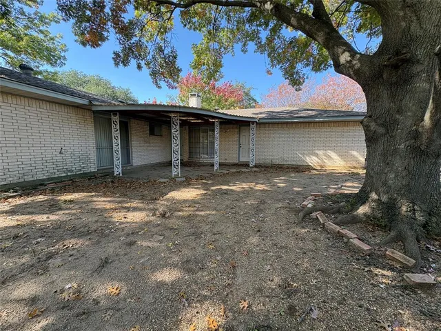 $2,000 | 3722 Tulane Circle, Garland, TX 75043