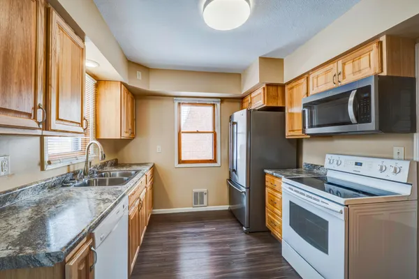 $279,000 | 1019 Beltrami Avenue Northwest, Bemidji, MN 56601