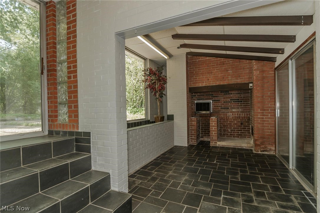 850 Joyce Road Cleveland, OH 44143 - Photo 30 of 35