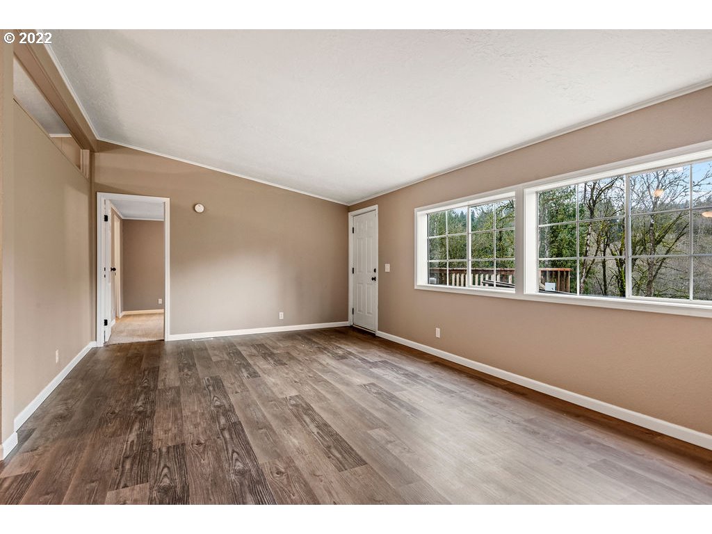 520 Clark Creek Road Longview, WA 98632 - Photo 11 of 32 Gallery Image 11