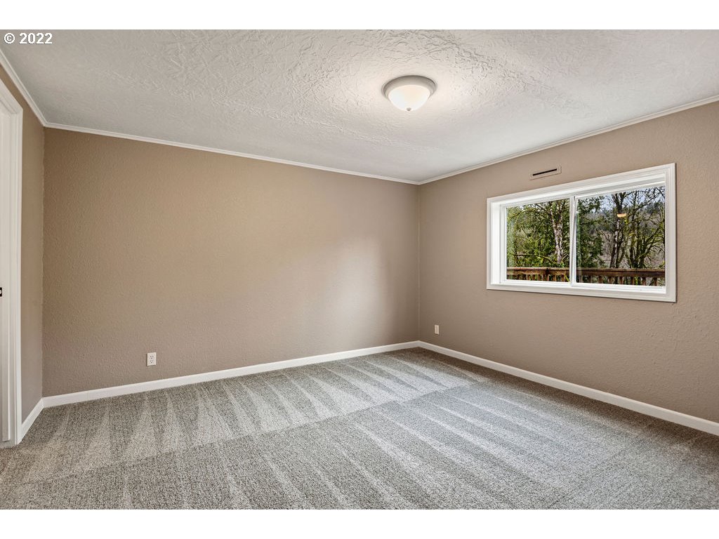 520 Clark Creek Road Longview, WA 98632 - Photo 13 of 32 Gallery Image 13