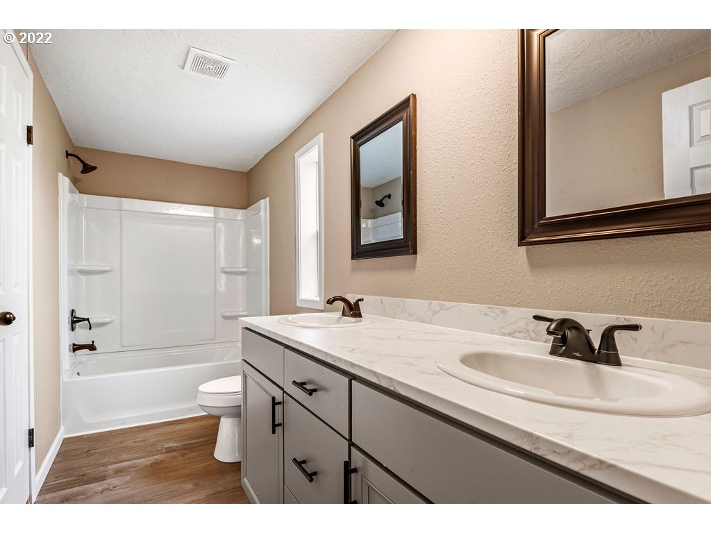 520 Clark Creek Road Longview, WA 98632 - Photo 16 of 32 Gallery Image 16