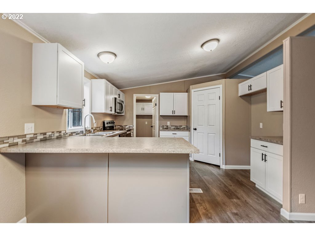 520 Clark Creek Road Longview, WA 98632 - Photo 18 of 32 Gallery Image 18