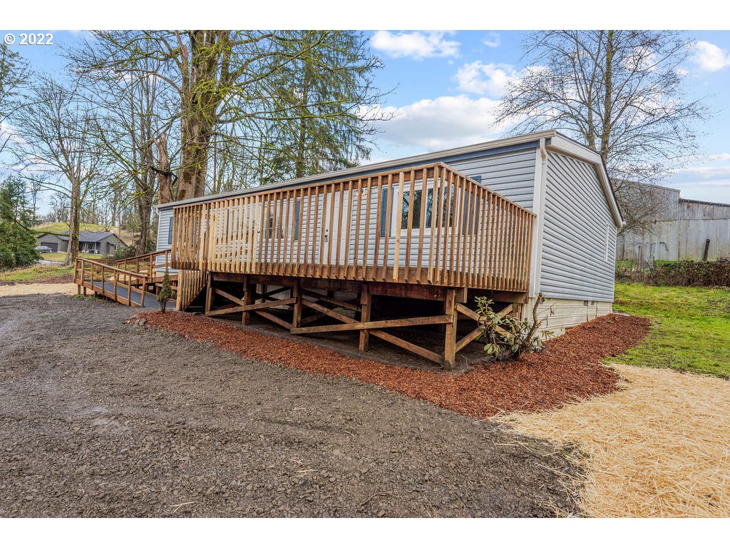 520 Clark Creek Road Longview, WA 98632 - Photo 23 of 32 Gallery Image 23