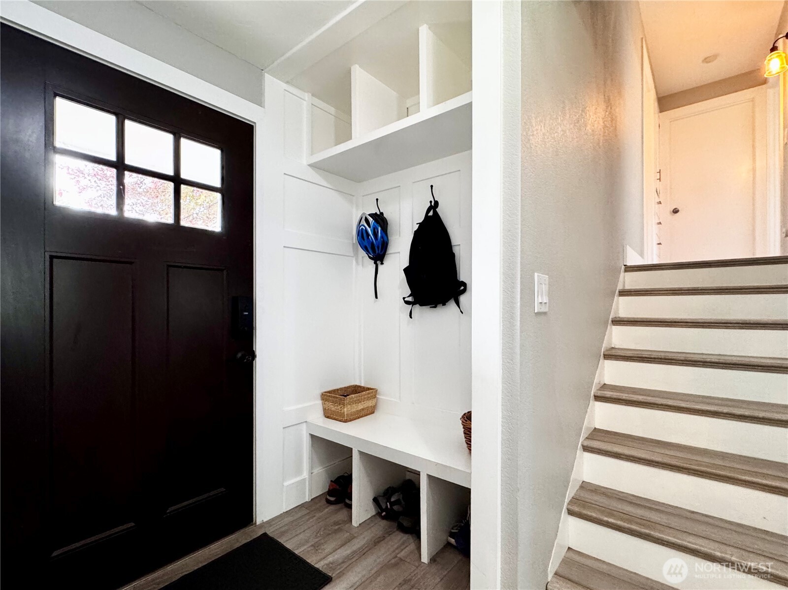 715 Liberty Place Walla Walla, WA 99362 - Photo 9 of 32 a view of entryway and hall with wooden floor
