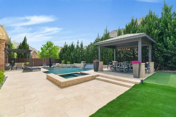 $1,285,000 | 6701 Canyon Oak Court, Flower Mound, TX 76226
