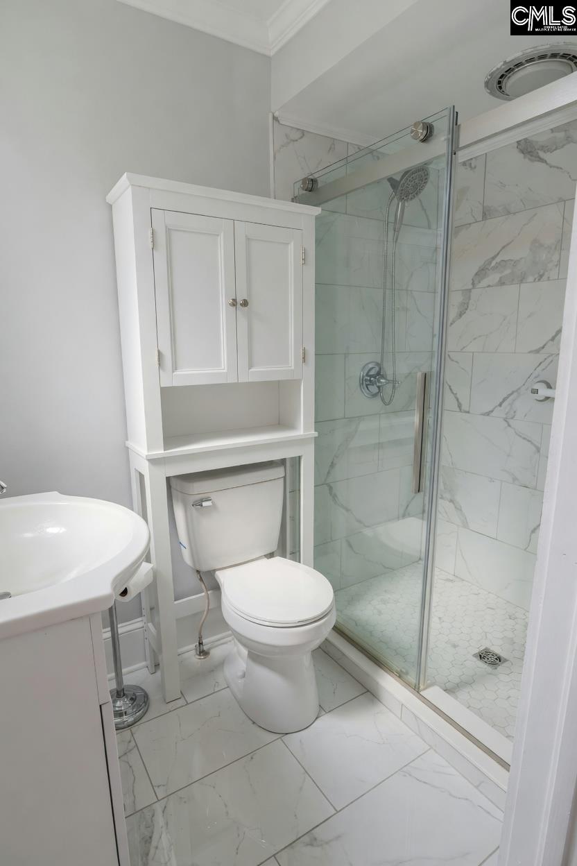1109 Lyttleton Street Camden, SC 29020 - Photo 5 of 18