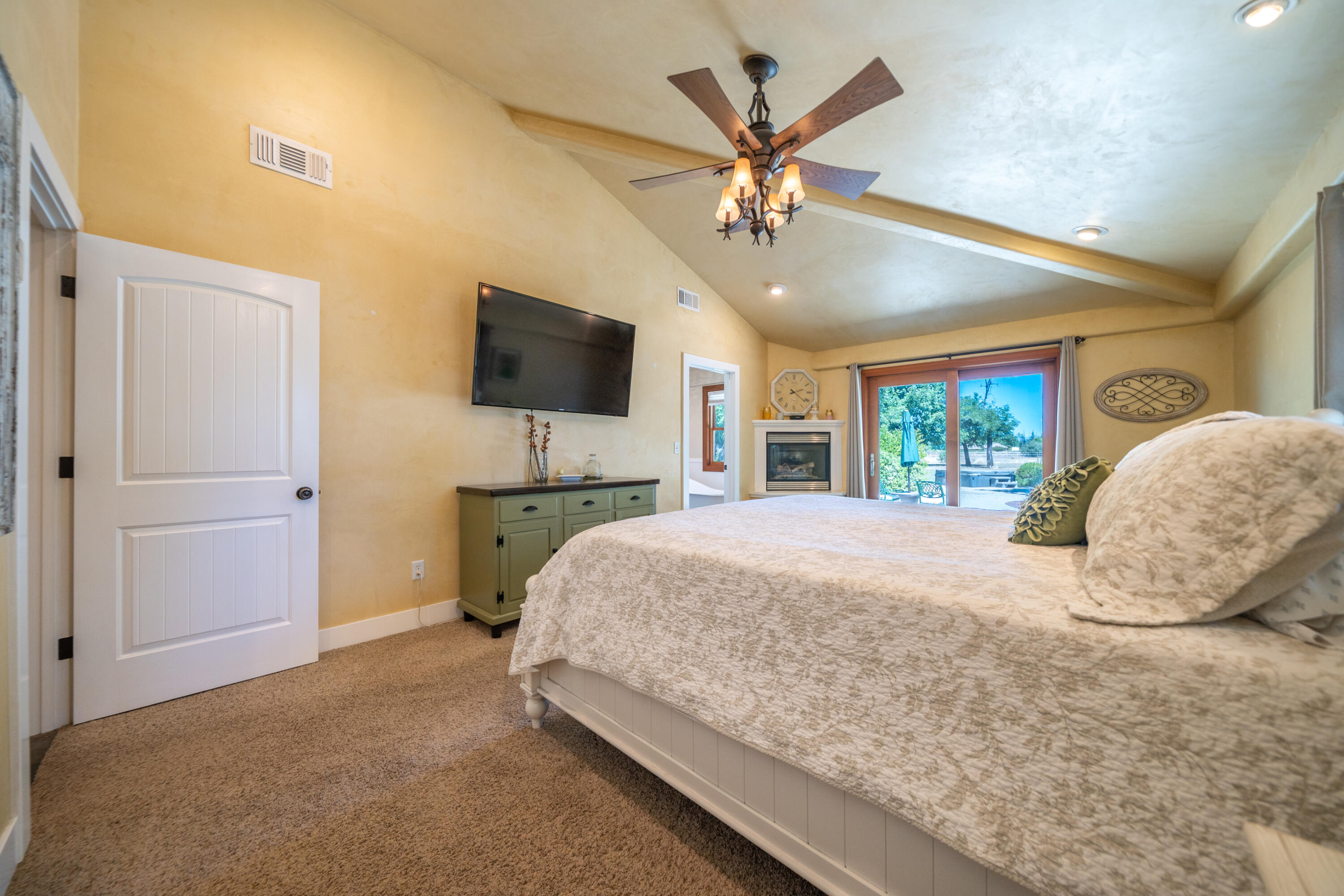 7775 Churn Creek Road Redding, CA 96002 - Photo 26 of 87 7775 Churn Crk Rd-29
