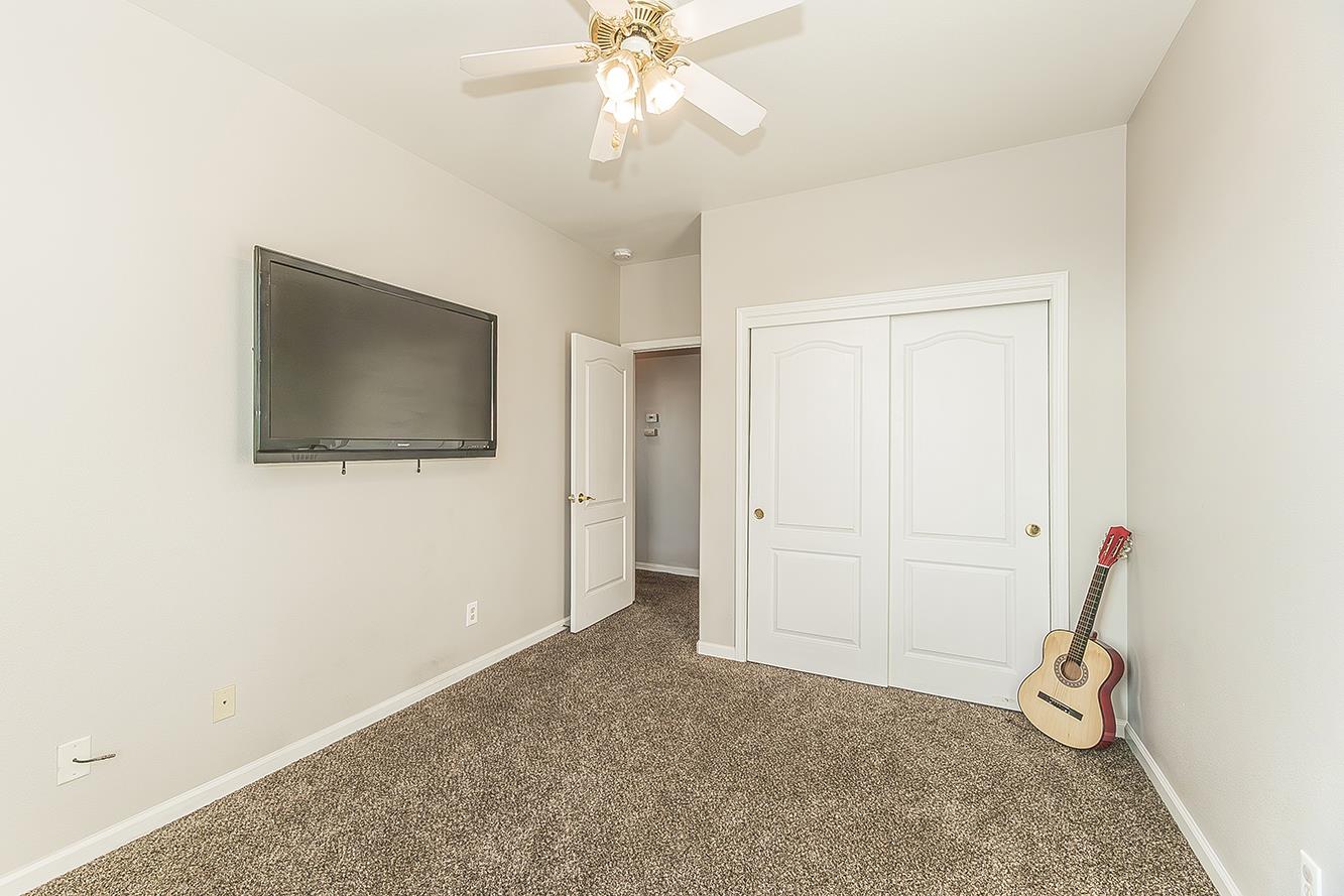 2631 Rall Avenue Clovis, CA 93611 - Photo 27 of 41